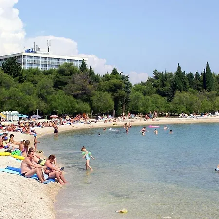 Luxury With A Swimming Pool - 21960 * Βόντιτσε
