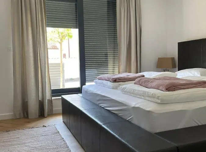 וילה Luxury With A Swimming Pool - 21960 וודיצה